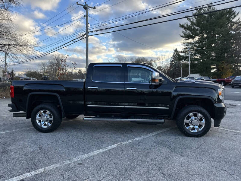 2017 GMC Sierra 3500HD Denali