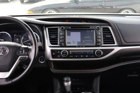 2017 Toyota Highlander