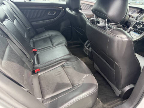 2018 Ford Taurus Limited