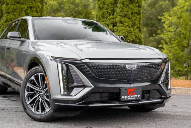 2024 Cadillac LYRIQ Sport 1