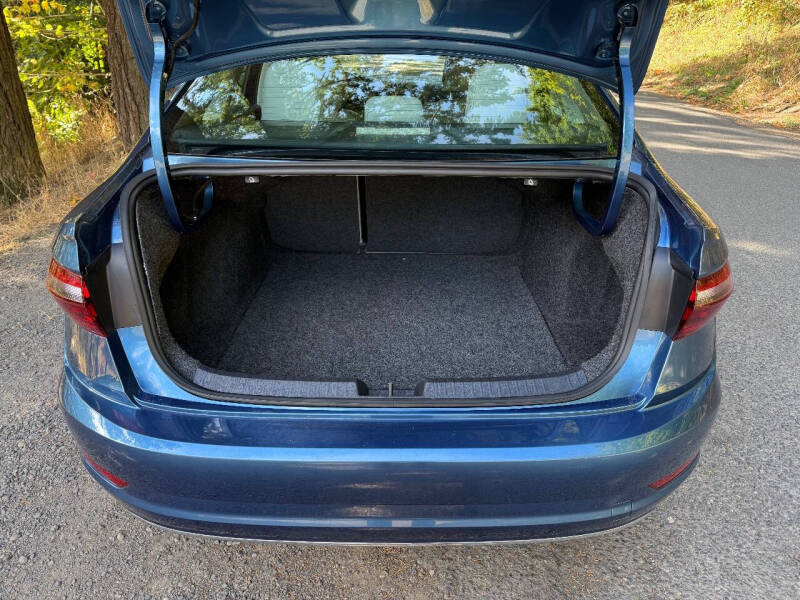 2020 Volkswagen Jetta SE