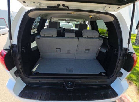 2019 Toyota Sequoia SR5