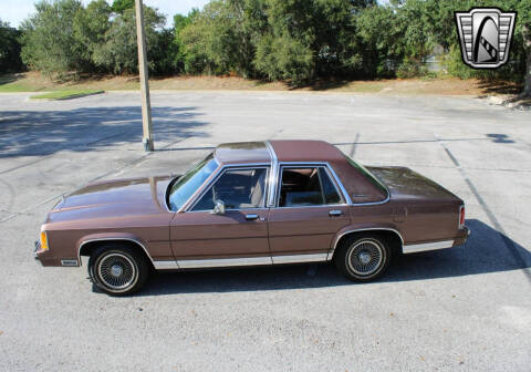 1989 Ford LTD Crown Victoria LX