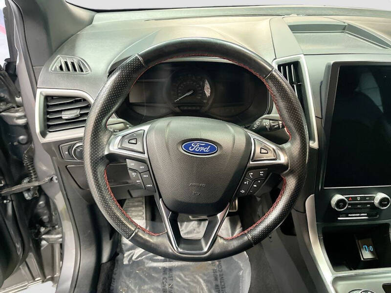 2022 Ford Edge ST-Line