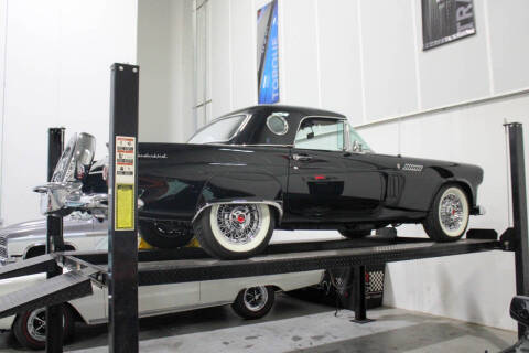 1956 Ford Thunderbird