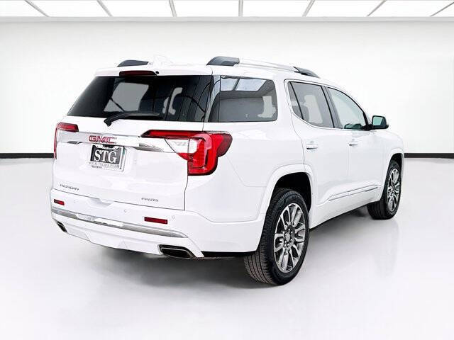 2021 GMC Acadia Denali