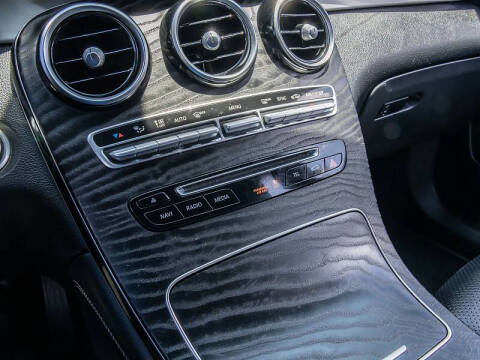 2019 Mercedes-Benz GLC GLC 300