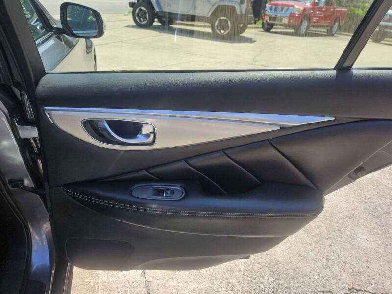 2021 Infiniti Q50 Luxe