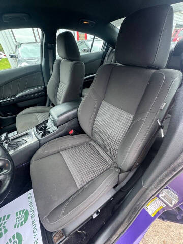 2019 Dodge Charger SXT