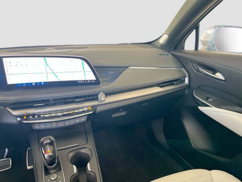 2025 Cadillac XT4 Sport
