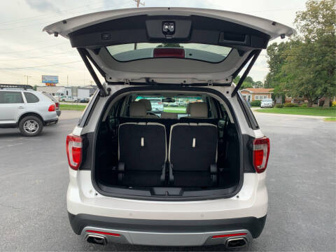 2017 Ford Explorer Platinum