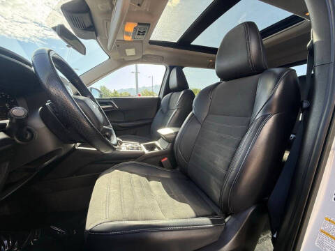 2024 Mitsubishi Outlander PHEV
