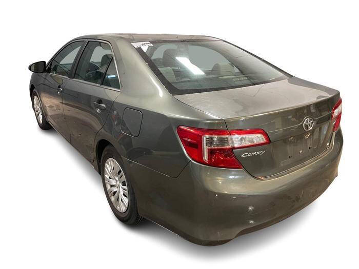 2013 Toyota Camry LE