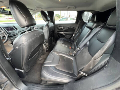 2020 Jeep Cherokee Altitude