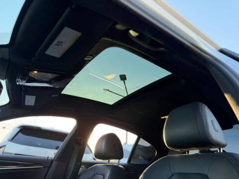 2017 BMW 5 Series 530i