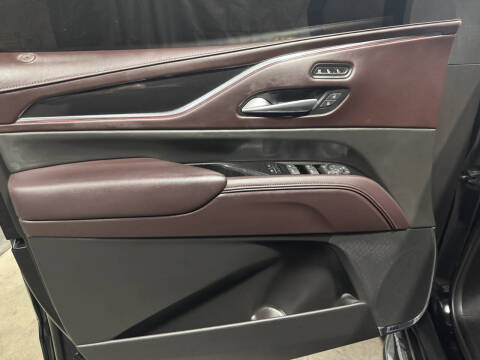 2024 Cadillac Escalade ESV Premium Luxury Platinum