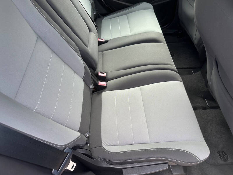2016 Ford C-MAX Hybrid SE