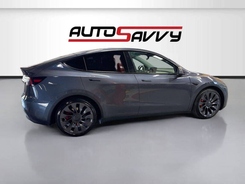 2023 Tesla Model Y Performance