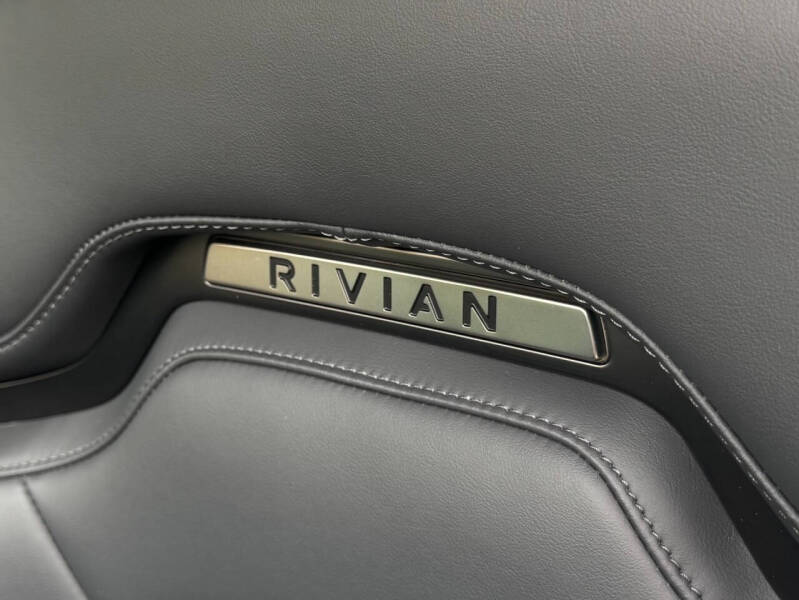 2024 Rivian R1S Launch Edition