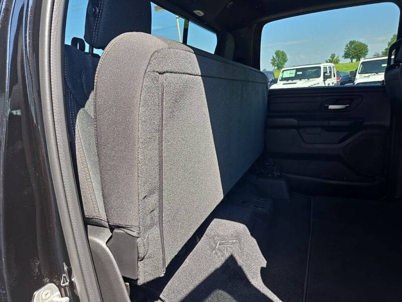 2026 RAM 1500 Express