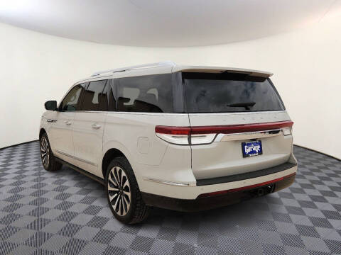 2023 Lincoln Navigator L Reserve