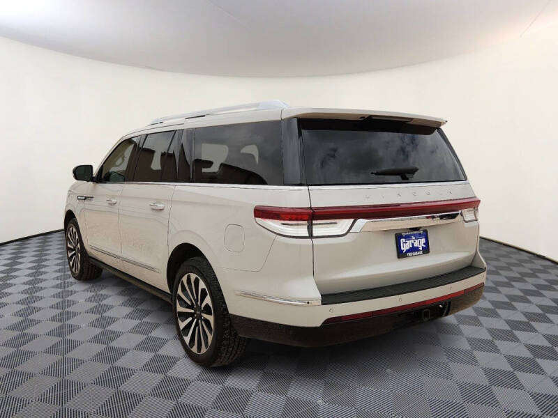 2023 Lincoln Navigator L Reserve