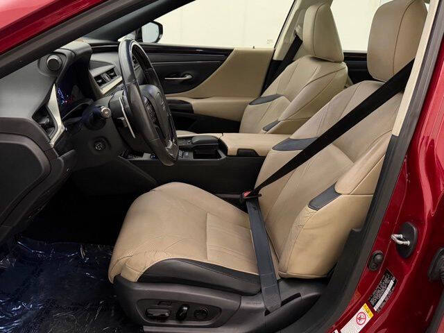 2019 Lexus ES 350