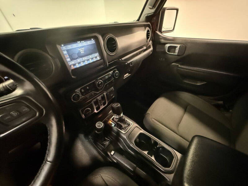 2022 Jeep Gladiator Willys