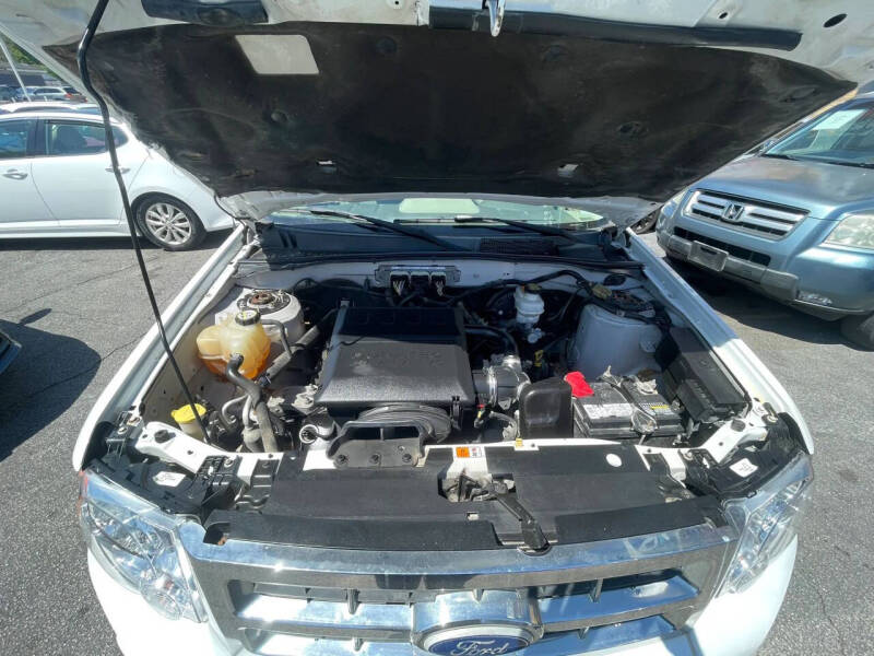 2009 Ford Escape XLT