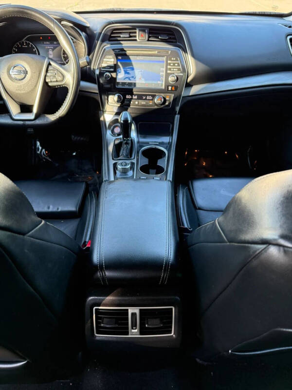 2018 Nissan Maxima