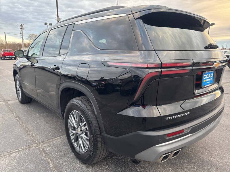 2025 Chevrolet Traverse LT