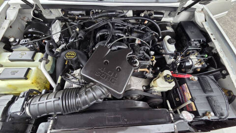 2004 Ford Explorer Sport Trac Adrenalin