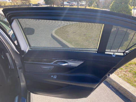 2016 BMW 7 Series 750i xDrive