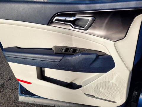 2025 Kia Sportage Hybrid EX