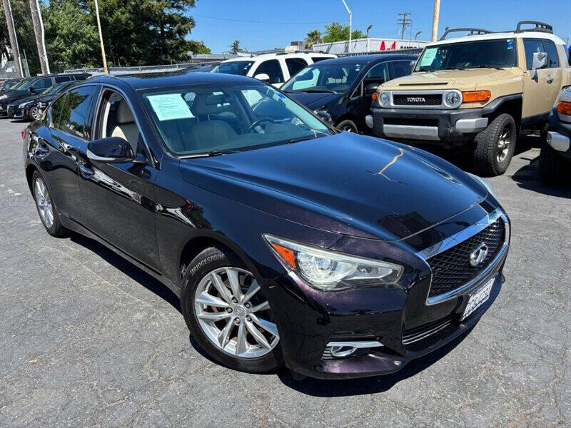 2014 Infiniti Q50