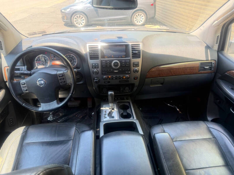 2012 Nissan Armada Platinum