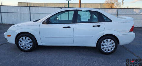 2005 Ford Focus ZX4 SES