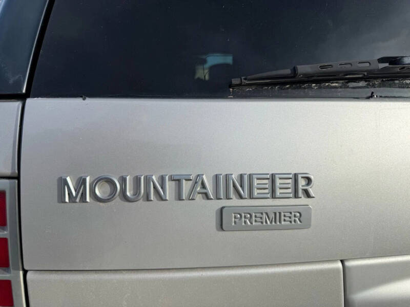 2004 Mercury Mountaineer