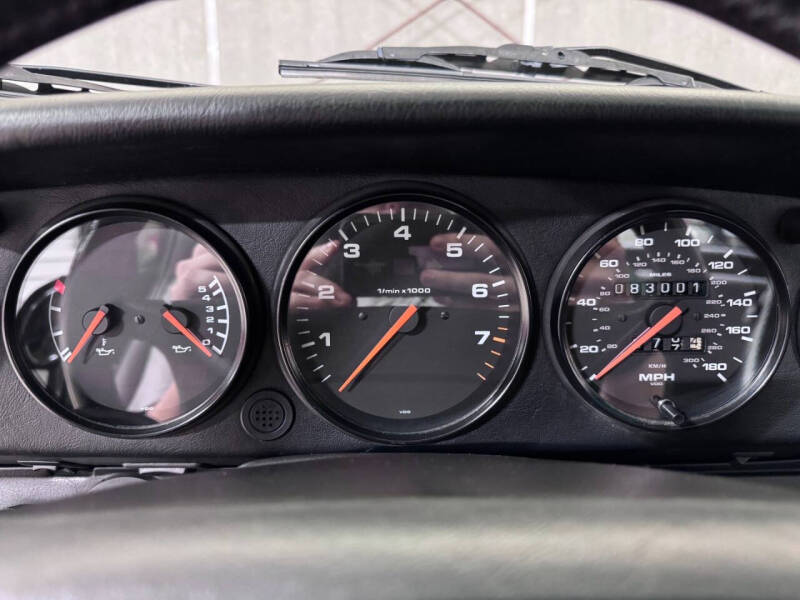 1991 Porsche 911 Carrera 4