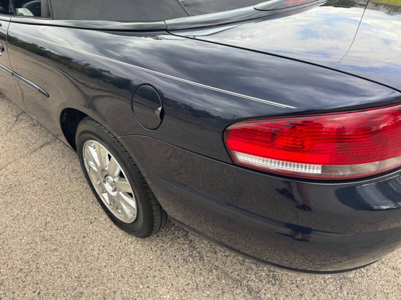 2004 Chrysler Sebring LXi