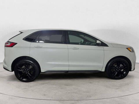 2022 Ford Edge ST