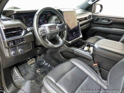 2025 GMC Yukon Elevation