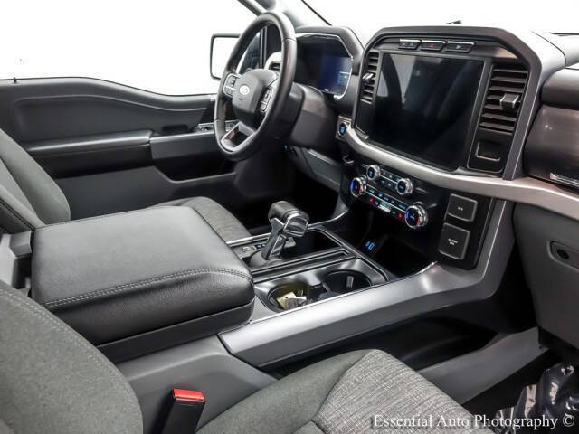 2023 Ford F-150 Lightning XLT