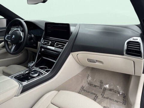 2025 BMW 8 Series 840i