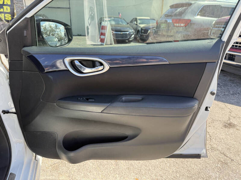 2017 Nissan Sentra SR