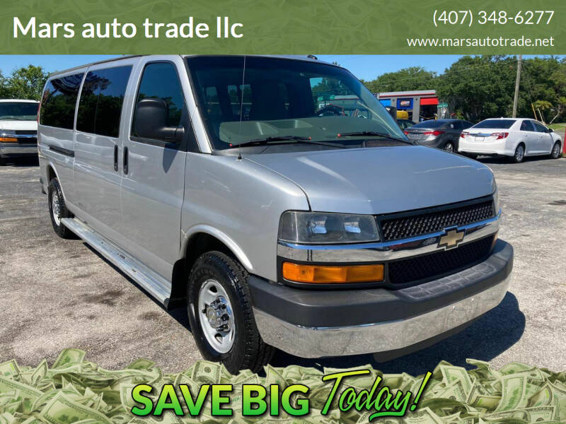 2012 Chevrolet Express Passenger LT 3500