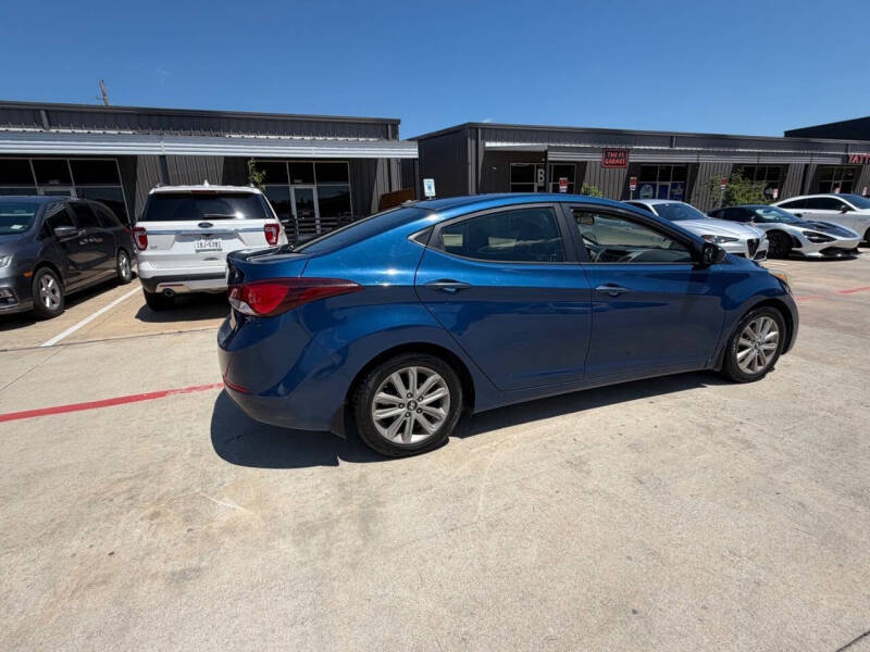 2016 Hyundai Elantra SE