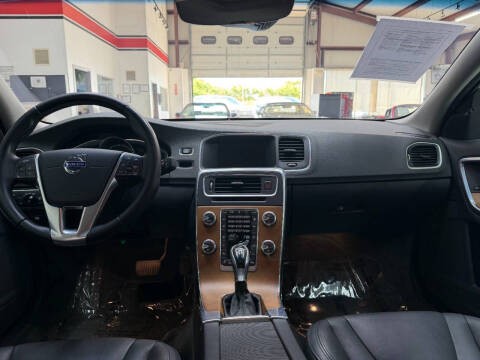 2016 Volvo S60 T5 Drive-E Inscription
