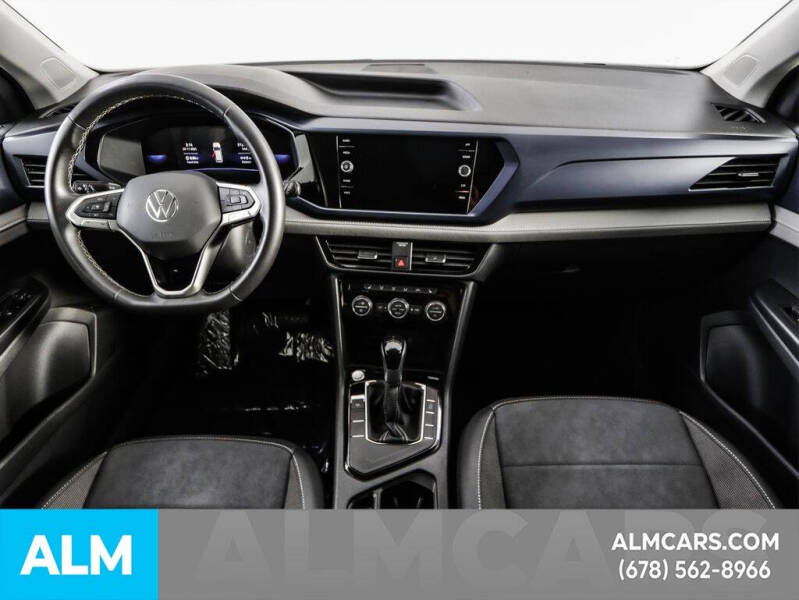 2024 Volkswagen Taos SE