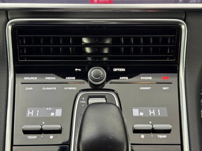 2021 Porsche Panamera 4S E-Hybrid